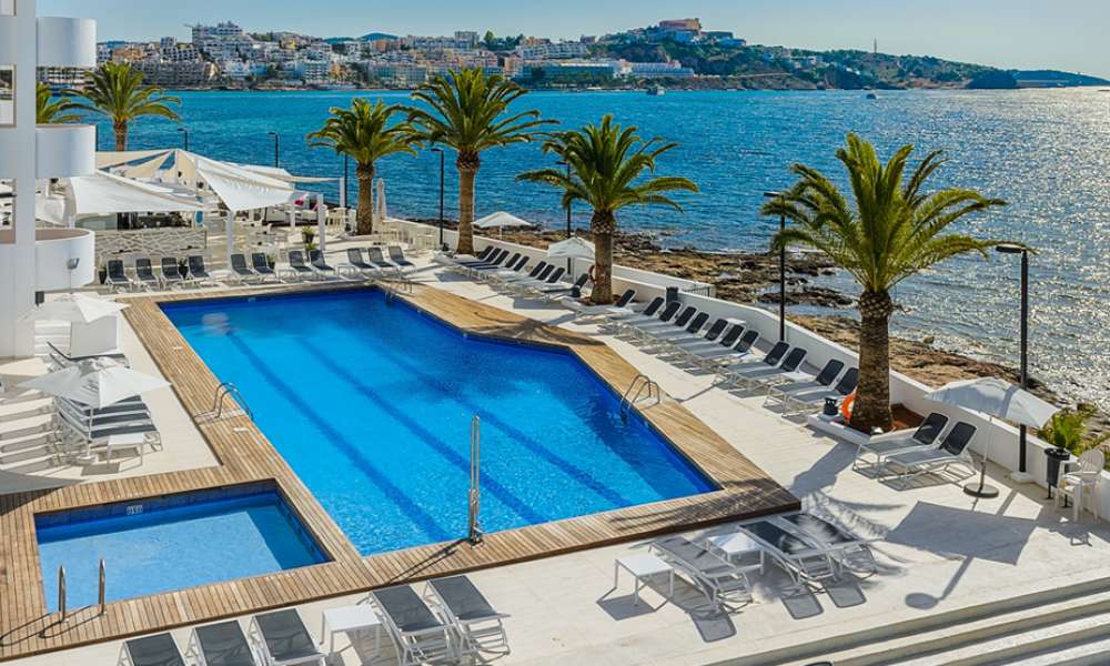 Apart-Hotel Jabeque | Aparthotel playa de Ibiza